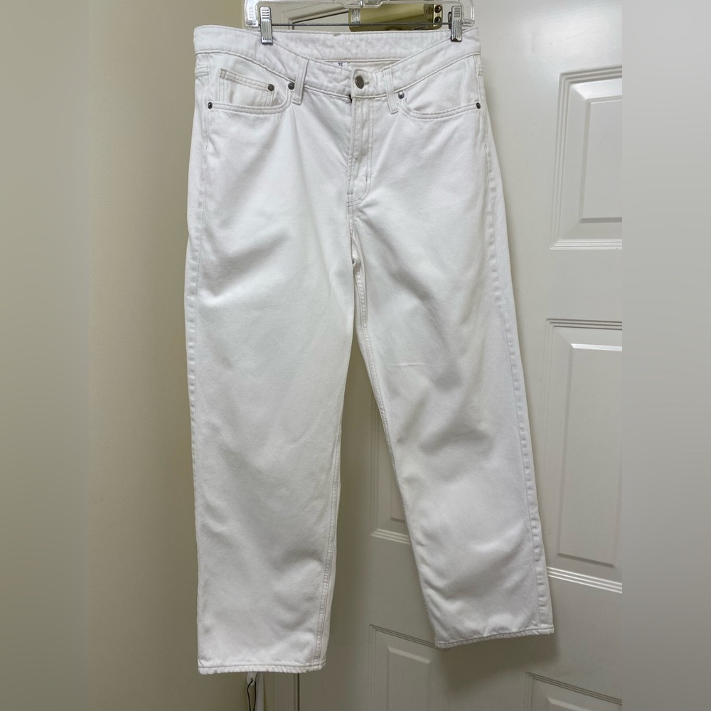 H&M &Denim Low Waist Baggy white Denim Women’s Jeans size 10